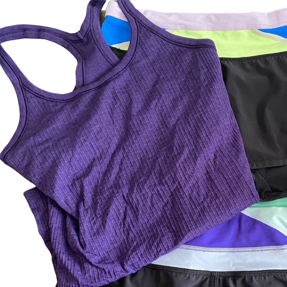 Lululemon bundle - Picture 5 of 5